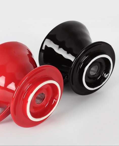 Воронка красная керамическая (пуровер) V-01 для заваривания способом Hario. 1-2 чашки