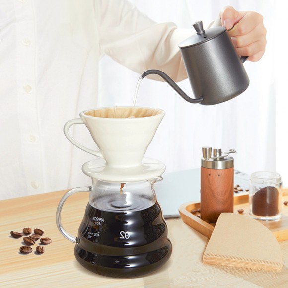 Воронка керамическая 300 мл. Белая CoffeeKoff Воронка керамическая 300 мл. Белая CoffeeKoff