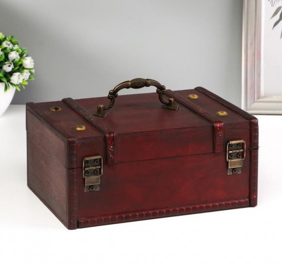 Шкатулка дерево сундучок "Средневековье" с клёпками 9,5х22х15,5 см Шкатулка дерево сундучок "Средневековье" с клёпками 9,5х22х15,5 см