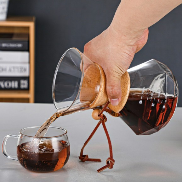 КЕМЕКС для кофе 400 мл. Кофейник (стальная воронка в комплекте). Граненый КЕМЕКС для кофе 400 мл. Кофейник (стальная воронка в комплекте). Граненый